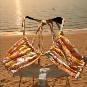 BNWT L*Space XSMALL Floral Bikini TOP ONLY